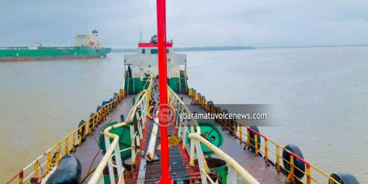 Tantita Security Foils Attempt to Transport Illegal Crude Oil, Arrests Vessel