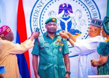Tinubu Decorates New Service Chiefs, Tasks Them on Teamwork