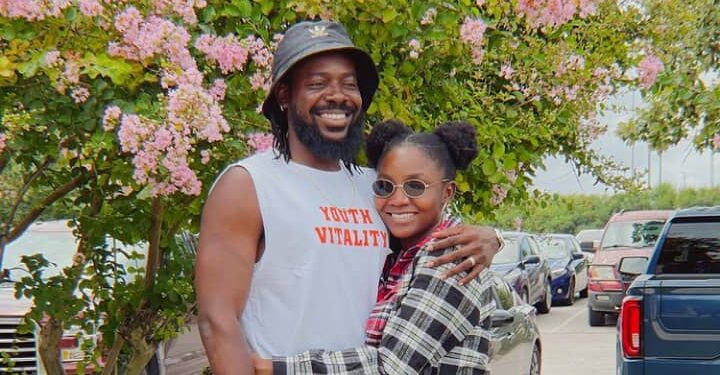 How I Met Adekunle Gold - Simi