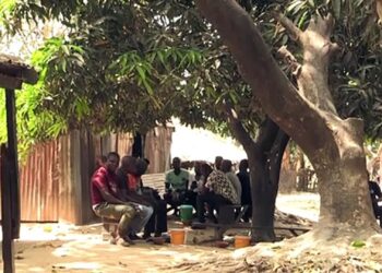 Six Friends Die After Taking Alcohol At Joint