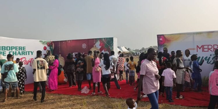 PHOTOS: Senior High Chief Bibopere Ajube Hosts Unforgettable Christmas Extravaganza
