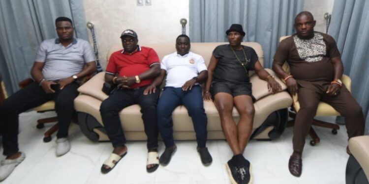 Itsekiri Leaders Pay Solidarity Visit To Ajube, Pledge Support For Peace In Niger Delta