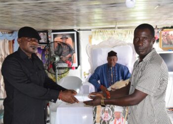SHC Bibopere Ajube Gifts Cash, Other Items To Ukparama Communities to Mark Birthday