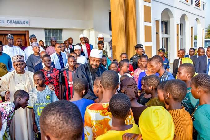 Niger State schoolchildren kidnapped freed after weeks in captivity