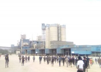Terrorists Storm Dangote Cement Factory in Kogi, Kill One Worker