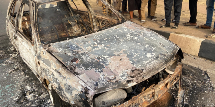 Mob Lynches Two Suspected One-Chance Robbers in Abuja Amid Rising FCT Crime Concerns