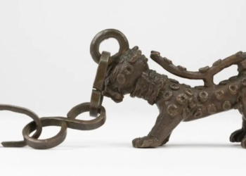 Cambridge University Returns 116 Benin Artefacts to Nigeria