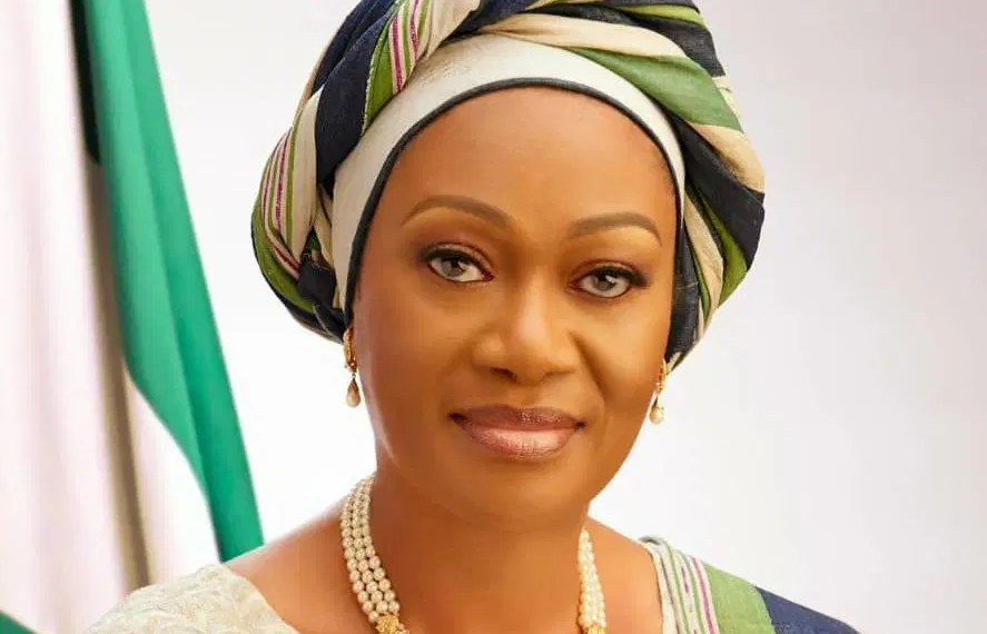 Help end child malnutrition, Oluremi Tinubu begs traditional, religious leaders as FG unveils community food bank plan
