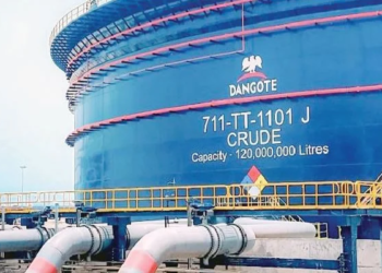 Dangote Refinery Adjusts Petrol Price to N1,200 as Crude Oil Prices Decline