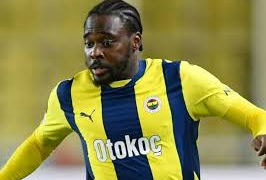 Osayi-Samuel on Galatasaray Radar as Turkish Giants Eye Defensive Reinforcement