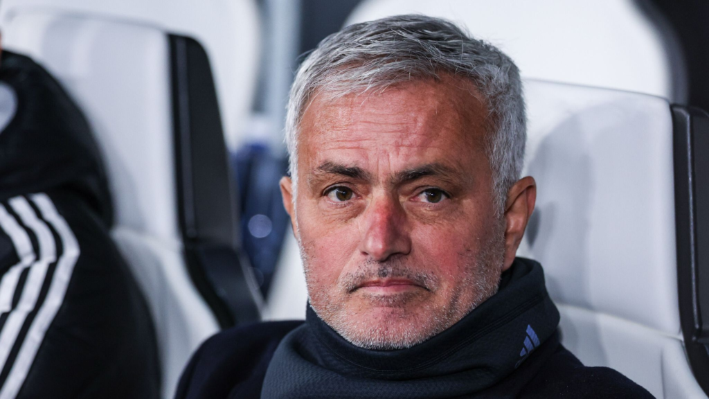 Mourinho returns Real Madrid coaching