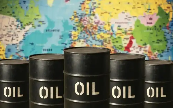 Oil Prices Surge Toward $110 Amid Donald Trump Threat of Military Strike on Iran
