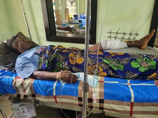 TRUCK DRIVER HOSPITALISED AFTER POLICE SHOOTING AT LAGOS CHECKPOINT AS CALLS FOR ACCOUNTABILITY GROW