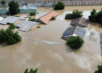 FLOODWATERS SUBMERGE HOMES, DISRUPT POWER SUPPLY IN LAGOS AS HEAVY RAINS TRIGGER WIDESPREAD DISRUPTION
