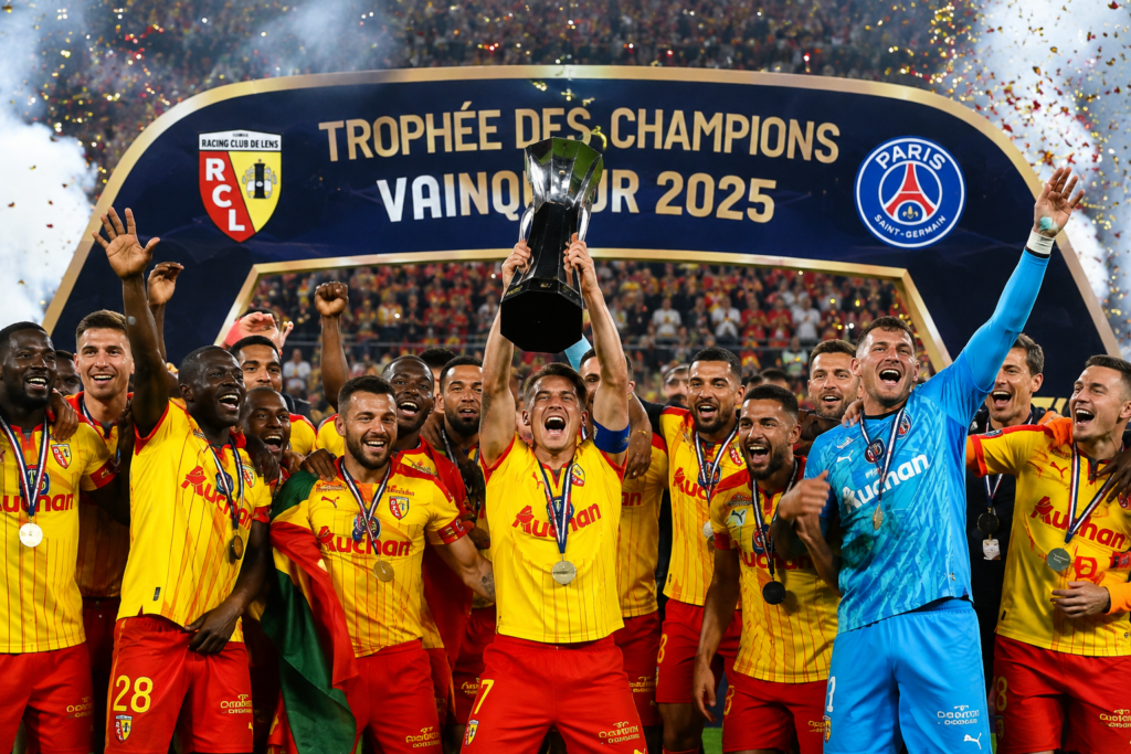 Lens beat PSG 1-0