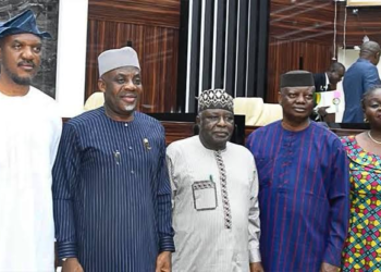 FG National Laureate Prize: How Nigerian Students Can Compete for ₦365m Research Awards