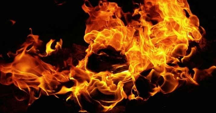 Indonesia Market Fire Kills 11, Including Six Children in Papua